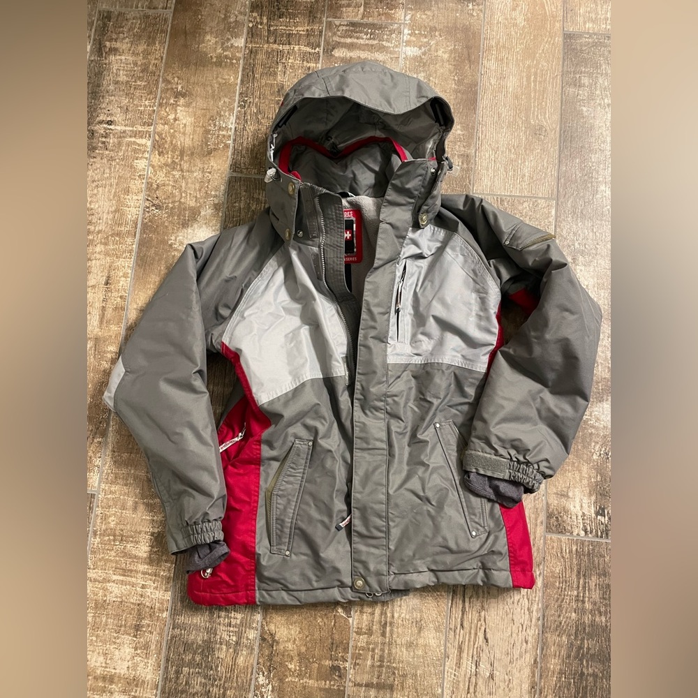 Betty Rides Snowboard Ski Jacket, All Mountain Series, Medium, Y2K